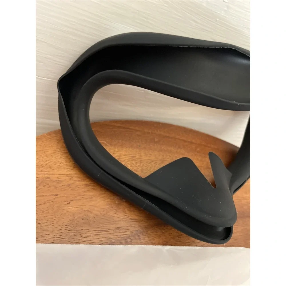16‎ silicone face cushion accessory for virtual reality headset Meta Quest 2